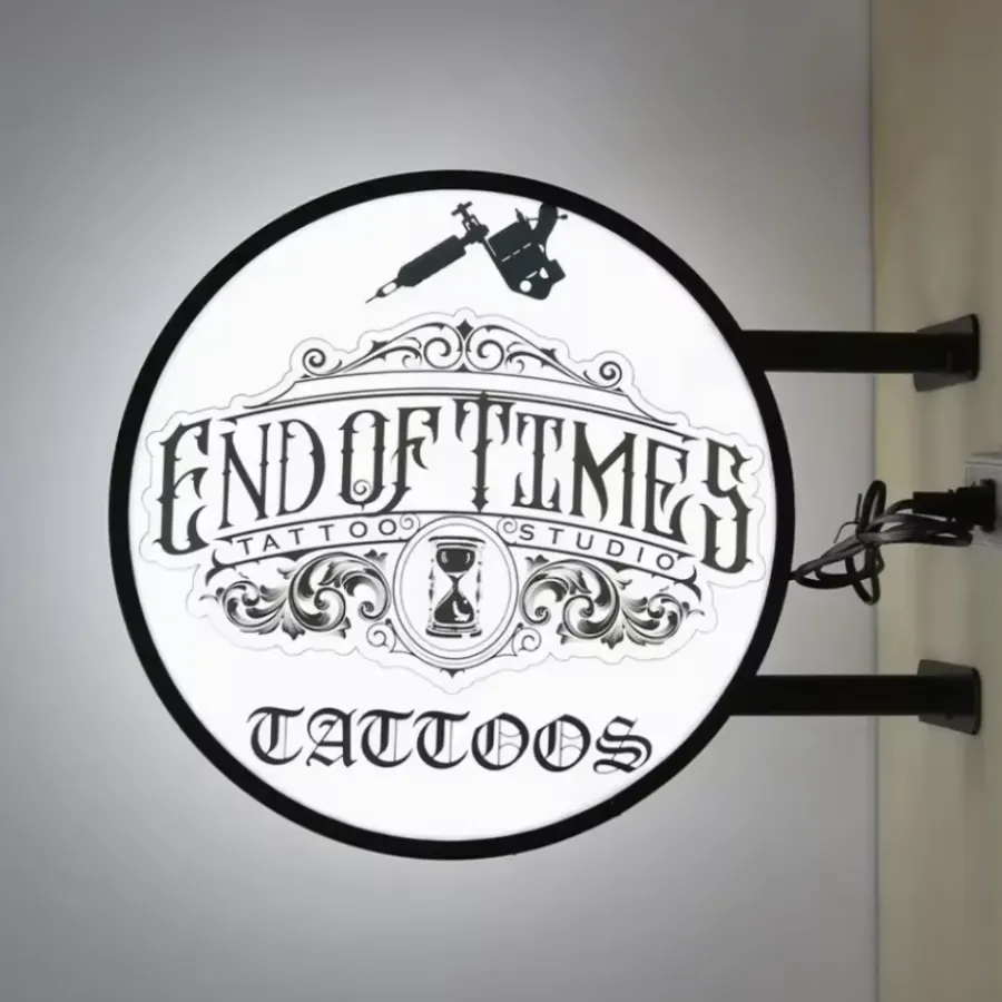 Trim-cap blade sign